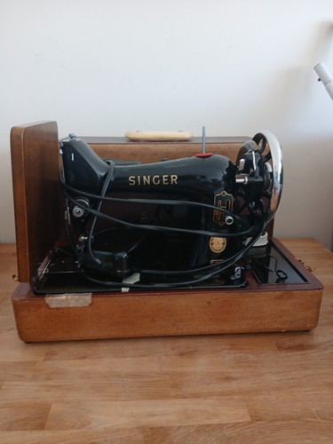 Vintage singer 99k electric - singer,