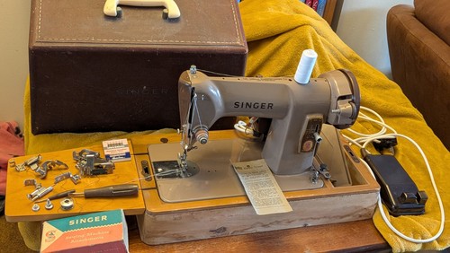 Vintage singer sewing machine - vintage,