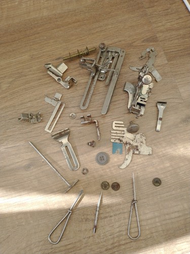 Vintage singer sewing machine - singer,
