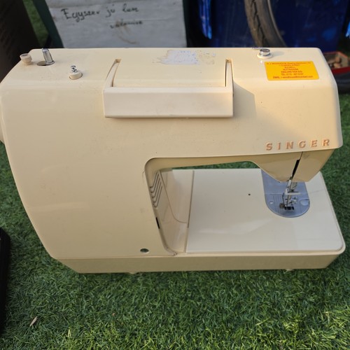 Vintage singer starlet 354 - starlet,