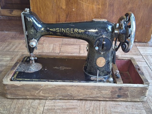 Vintage singer sewing machine - sewing,