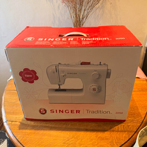 Singer tradition 2250 - singer,