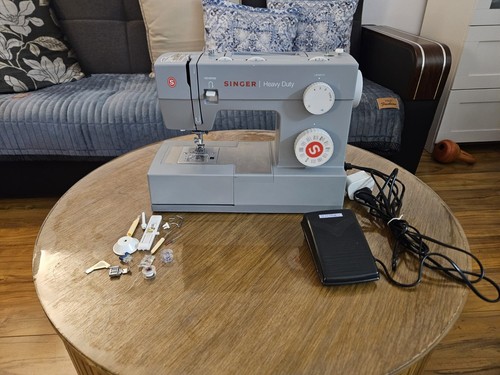 Grey singer 4432 heavy duty - grey,