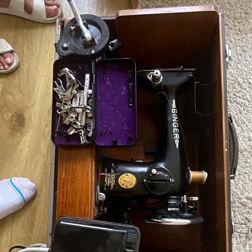 Singer mechanical portable - singer,