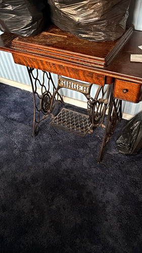 Singer treadle sewing machine - treadle,