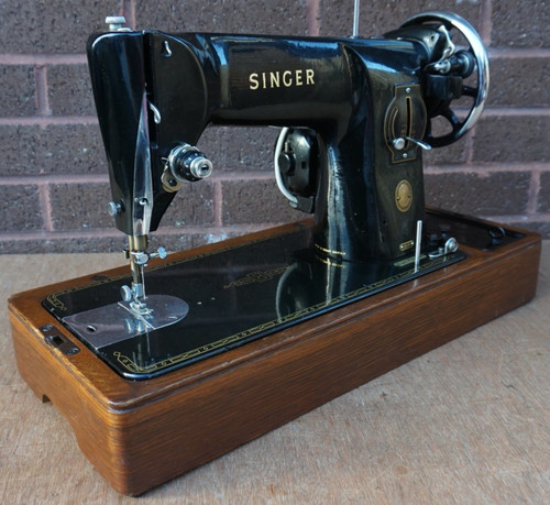 Vintage singer 201k electric - vintage,