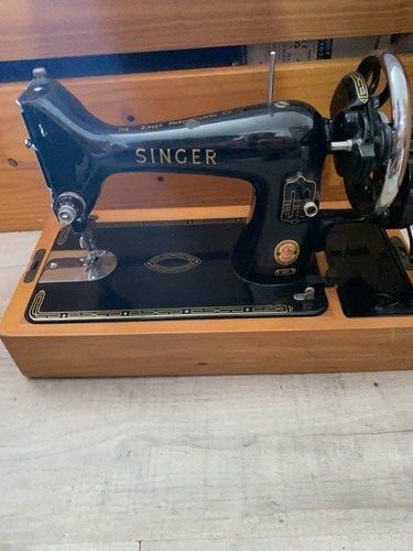 Singer sewing machine 99k - sewing,