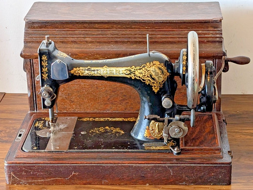 Antique singer 28k hand - singer,