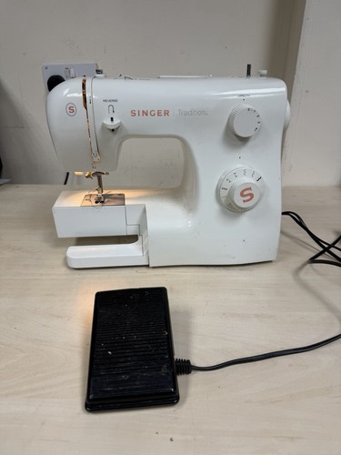 Singer tradition 2250 sewing - tradition,