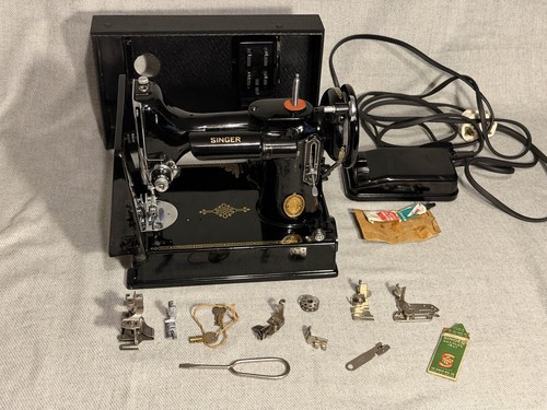 Singer 221k featherweight - singer,