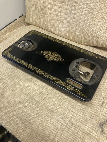 Singer sewing machine - , spares