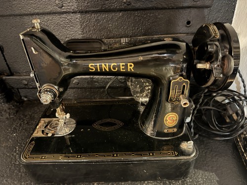 Vintage singer model - singer,