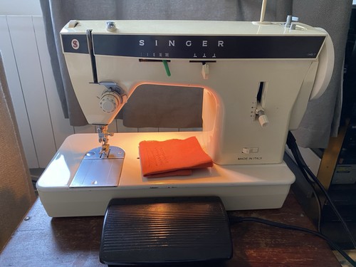 Singer 367 sewing machine - singer, with