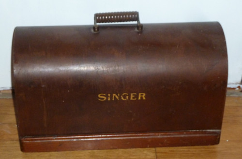 Singer sewing machine bentwood - machine,