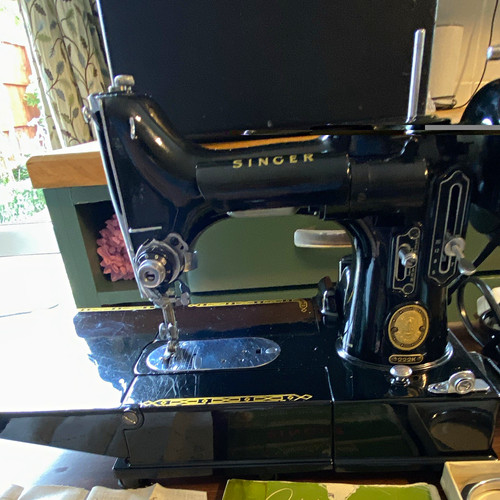 Singer 222k portable electric - portable,