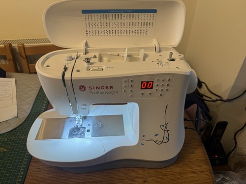 Singer c240 featherweight - c240,