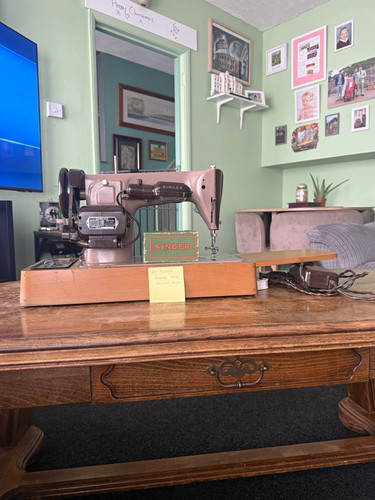Singer sewing machine - , 1957
