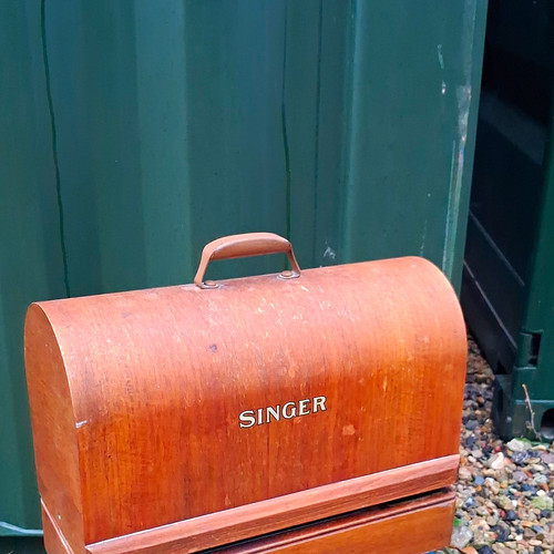 Singer 99k mechanical portable - singer,