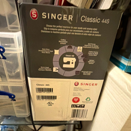 Singer classic 44s portable - classic,